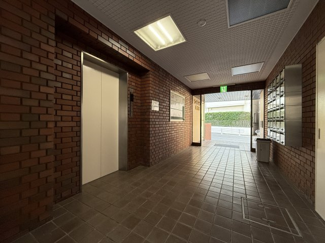 ライフィン南住吉のエントランス