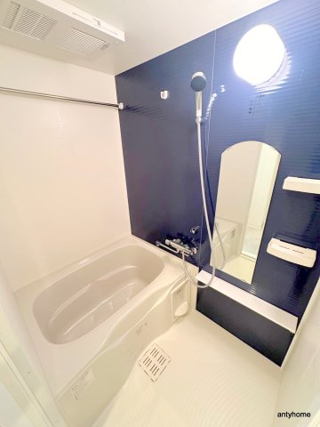 ソルテラス阿波座ウィズ　仲介手数料無料の浴室