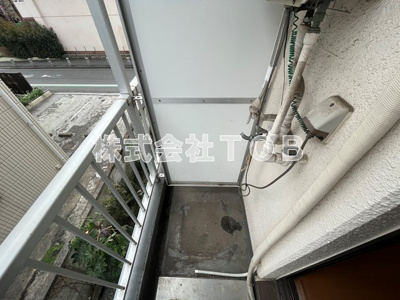 【その他】 | ホワイトパレス-大宮2丁目- | 洗濯機置場(バルコニー)