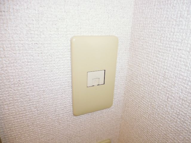 シャレード連島のその他|電話モジュラー