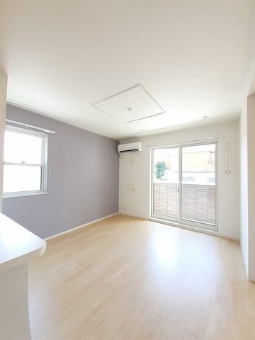 ル・グラン矢三　Ⅰの居間・リビング|ゆったりとしたリビングです