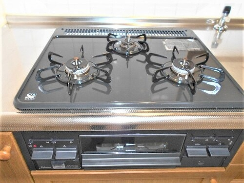 ライオンズマンション徳島南佐古の設備|三口ガスコンロ、グリル