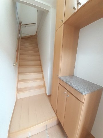 メゾン・アンジュＡの玄関