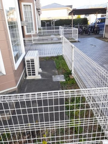 サファイアンエレガンスＡの庭