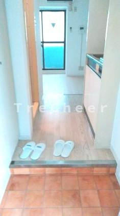 フォーラムイン東京の玄関