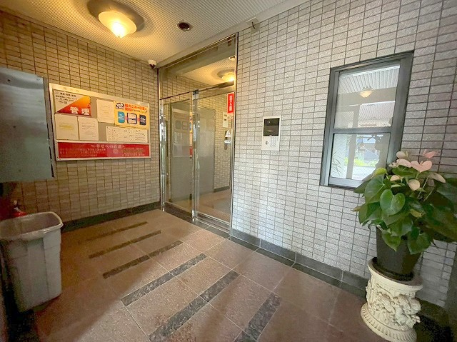 コンフィデンス檜マンションのロビー