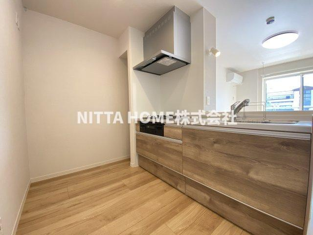 シャーメゾン　Ｋｅｙ　Ｌｕｃｋのキッチン|キッチン上部は開けていて開放的になっています★