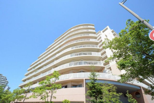 西宮マリナパークシティ花のまちマリナヴィラの外観