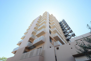 西宮マリナパークシティ花のまちマリナヴィラの外観