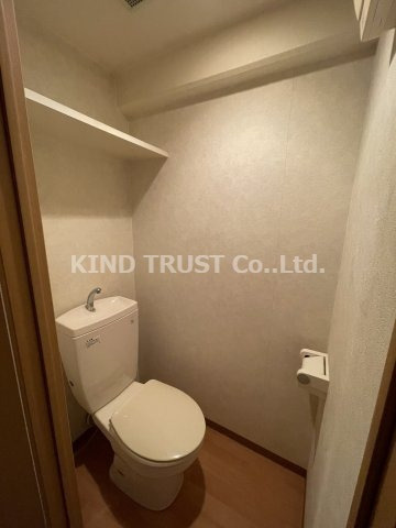 エスリード南森町駅前のトイレ|落ち着いたトイレです