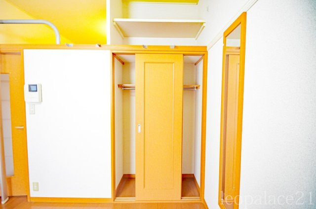 レオパレスコージィーコートの内装