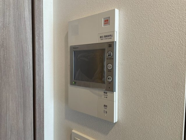 コンフォリア・リヴ本町WEST　Qのセキュリティ
