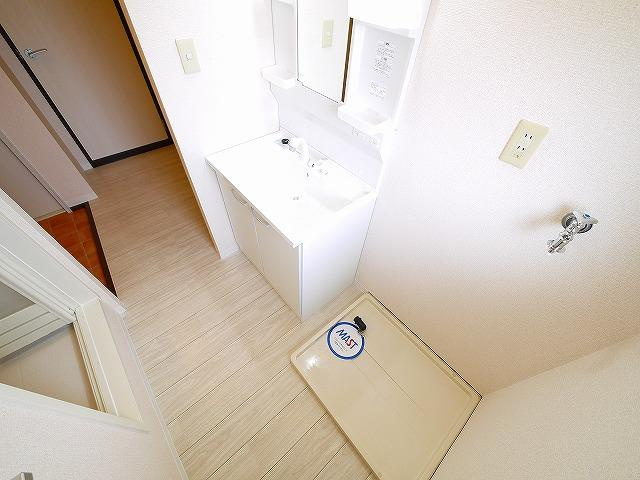 エクセル青垣の洗面所|脱衣スペースもあります