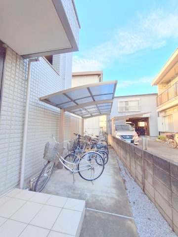ブランバルのその他共用部分|★自転車駐輪場★