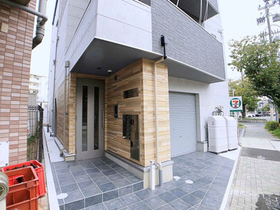 【エントランス】 | Precious桜本町【名古屋市賃貸・駅前】