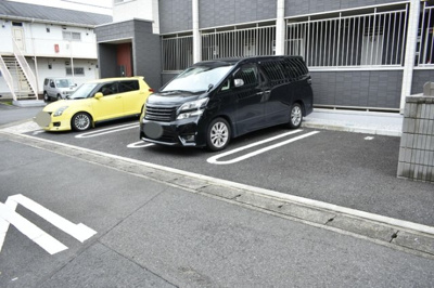 【駐車場】 | グレイスハウス
