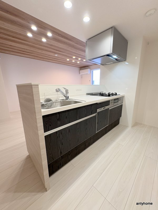 スペチアーレ平野西　仲介手数料無料のキッチン