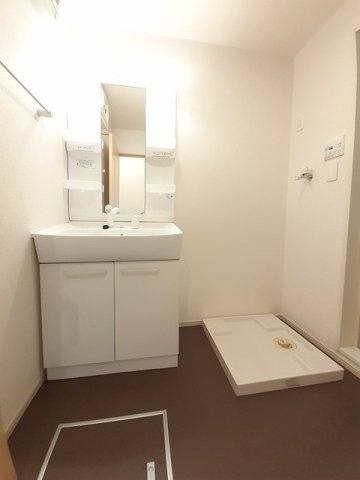 リュイールＤの洗面所