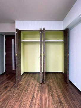【収納】 | シェル中野弥生町 | クローゼット完備。