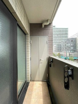 【バルコニー】 | シェル中野弥生町