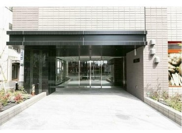 【エントランス】 | シェル中野弥生町