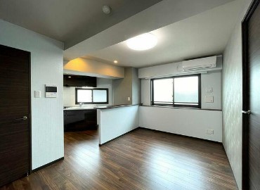 【居間・リビング】 | シェル中野弥生町 | 明るい洋室！