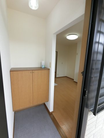 【玄関】 | リヴェールキャッスル　D