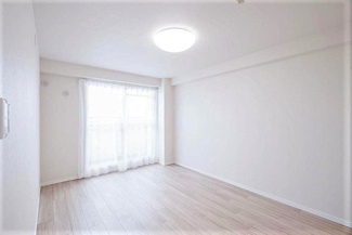 【洋室】 | リプレ川口一番街６号棟