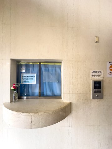 カワデンエミネンスハイツのロビー