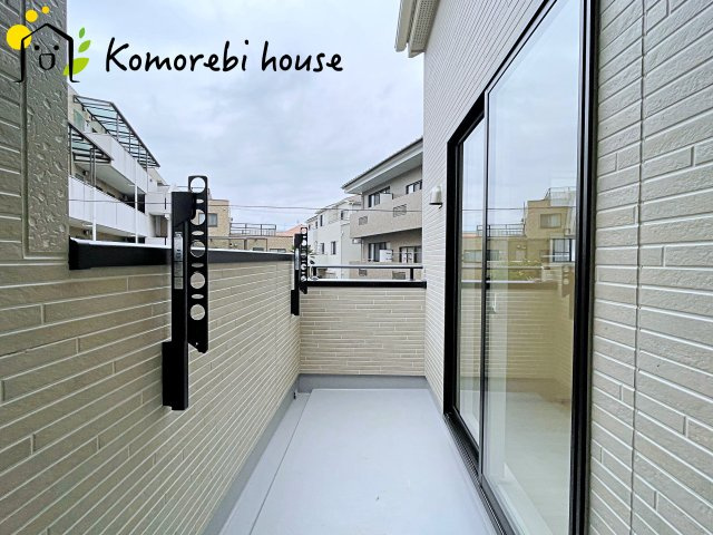 さいたま市大宮区堀の内町2丁目　2期　新築一戸建て　ブルーミングガーデン　04のバルコニー|撮影：'25/10/31