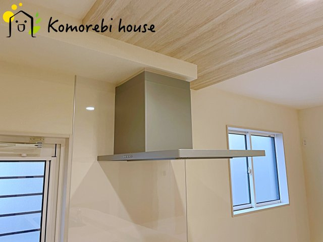 さいたま市大宮区堀の内町2丁目　2期　新築一戸建て　ブルーミングガーデン　04のキッチン|撮影：'25/10/31