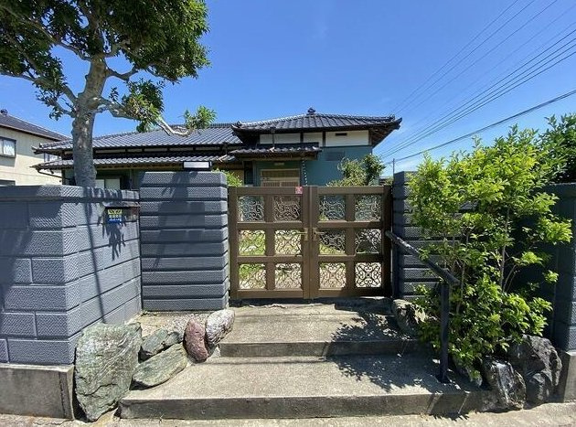 茂原市本納　平家中古戸建のその他|敷地約135坪 芝のお庭でドックランやバーベキューが可能です ５DK平家内外リフォーム履歴あり