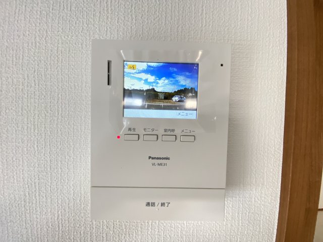 うるま市前原（全4棟）ラスト2号棟のセキュリティ|2号棟　TVモニター付きインターフォン♪