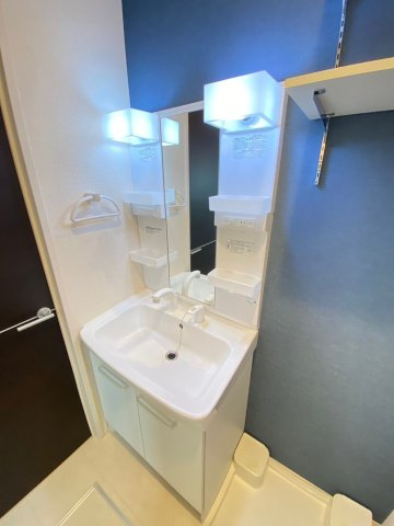 【独立洗面台】