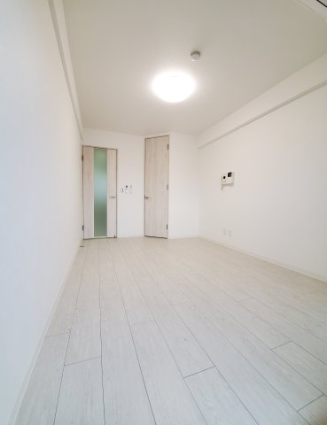 エグゼK&KⅡの洋室|洋室6.5帖、大容量のウォークインクローゼット付き