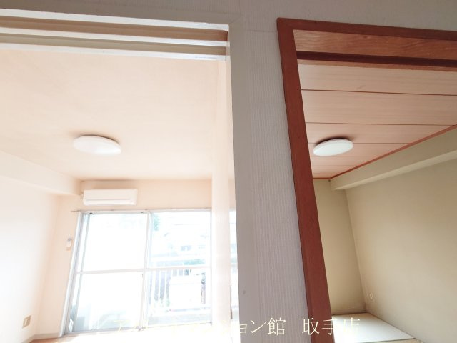 ハイツサンサン林の内装