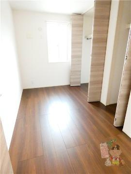 ゴールドウイング　Ｂの居間・リビング|洋室