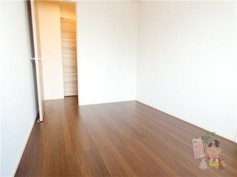 ゴールドウイング　Ｂの居間・リビング|洋室