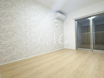 【居間・リビング】 | ＡＶＥＮＩＲ | 洋室のお部屋です。