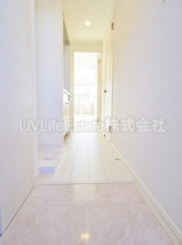 AVENIR　アヴェニールの玄関