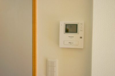 【セキュリティ】 | 岡町グリーンハイツ | ※同タイプの写真となり、実際のお部屋とは異なる場合があります