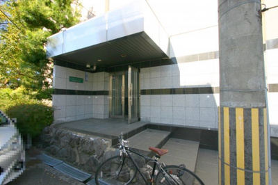 【エントランス】 | 岡町グリーンハイツ