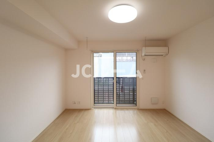 アステール寺町の居間・リビング