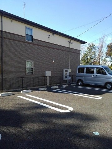 エクメーネセトル　Ｃの駐車場|駐車場があるので、車を買う予定の方も安心です