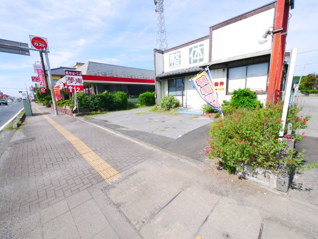 東金市東新宿　中古店舗付戸建の外観|国道126号店舗付住宅住宅 敷地約152坪 都市ガス上下水駐車6台可能 JR東金線東金駅徒歩約11分
