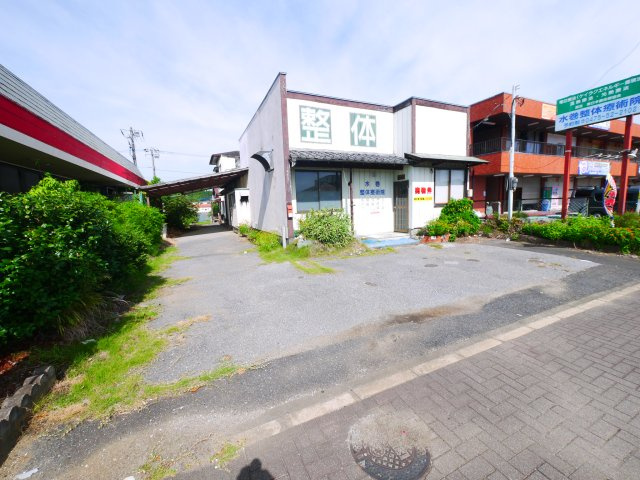 東金市東新宿　中古店舗付戸建の駐車場|国道126号店舗付住宅住宅 敷地約152坪 都市ガス上下水駐車6台可能 JR東金線東金駅徒歩約11分