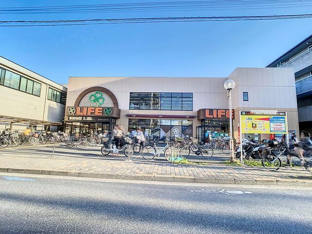 大田区東糀谷１丁目の中古一戸建の前面道路含む現地写真|ライフ大森南店まで499m 