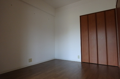 【寝室】 | ECO NISHIFUTAMI | 同物件別室参照