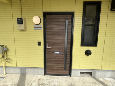 【玄関】 | コーポイーストウッド