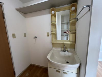 【洗面所】 | コーポイーストウッド